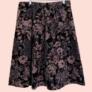 Orvis Vintage Black/Taupe Floral Pinwale Corduroy Pull On Aline Skirt M/L